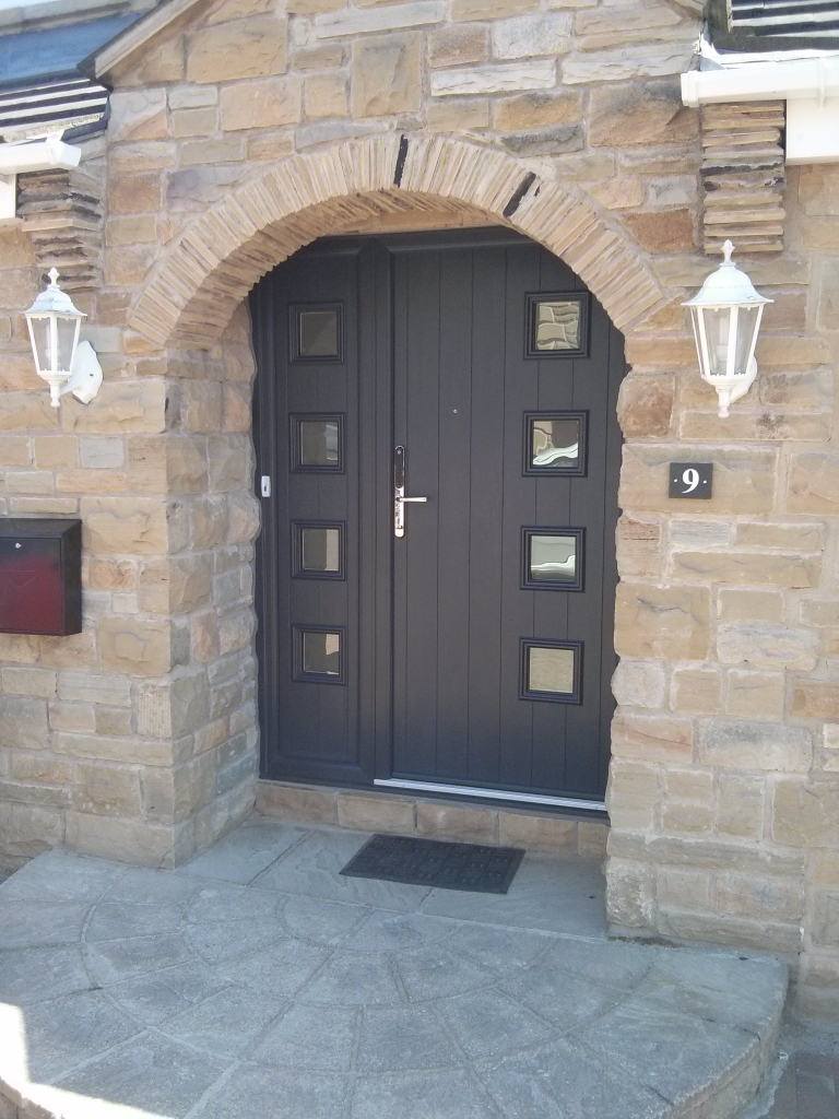 A different view of the same Anthracite Grey Milano composite door. This year, Grey seems to be gaining popularity much quicker than in previous years.