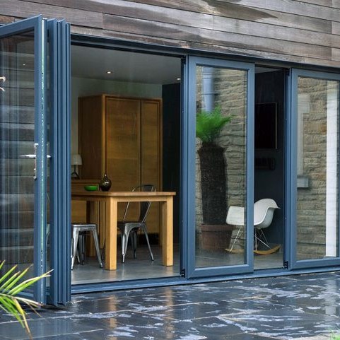 Raum patio door